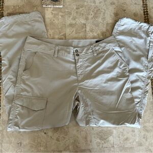 Columbia Omni-Shade Women Convertible‎ Cargo hiking/outdoors Pants Size 10 Short